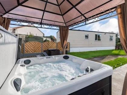 Hot Tub. Countryside. Coast. 5* Patrington Haven Leisure Park, East Yorkshire别墅 外观 照片